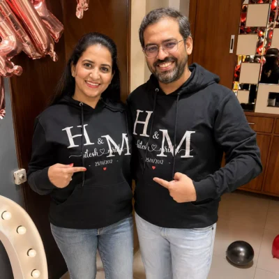 couple hoodie customer 17
